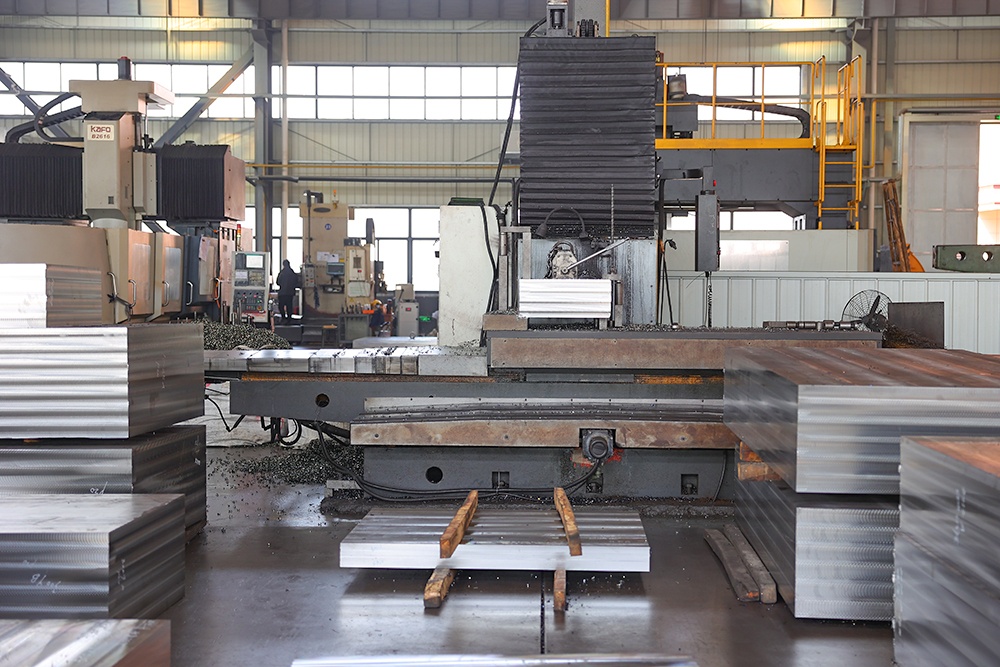 生產(chǎn)設(shè)備 (7)